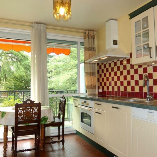  Annonces PUTEAUX : Appartement | VELIZY-VILLACOUBLAY (78140) | 64 m2 | 320 000 &euro; 
