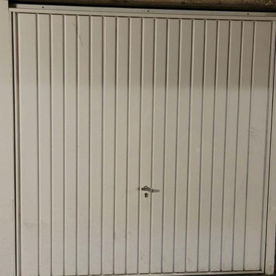 Annonces PUTEAUX : Garage / Parking | PARIS (75018) | 12 m2 | 117 &euro; 