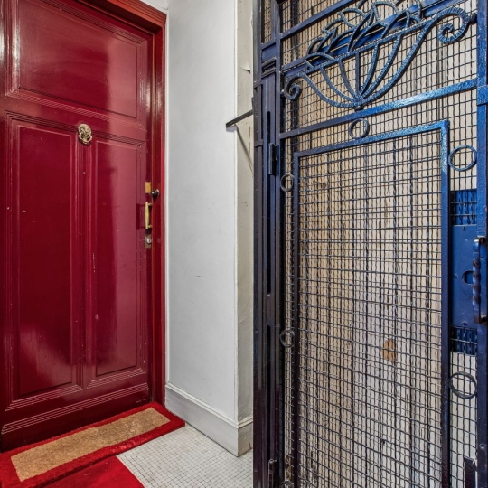 Annonces PUTEAUX : Appartement | PARIS (75016) | 100 m2 | 889 000 &euro; 