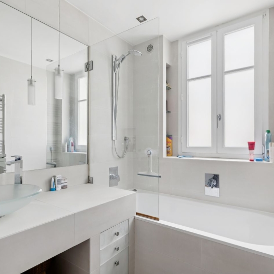  Annonces PUTEAUX : Appartement | PARIS (75016) | 52 m2 | 548 000 &euro; 