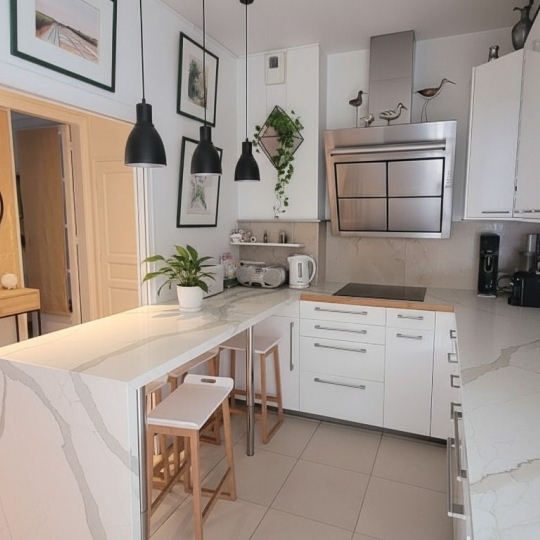  Annonces PUTEAUX : Appartement | PARIS (75016) | 116 m2 | 1 200 000 &euro; 
