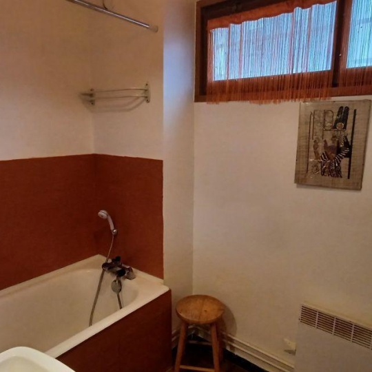  Annonces PUTEAUX : Appartement | PARIS (75018) | 46 m2 | 340 200 &euro; 