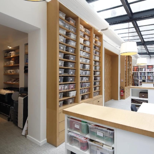  Annonces PUTEAUX : Local / Bureau | PARIS (75011) | 153 m2 | 1 989 620 &euro; 