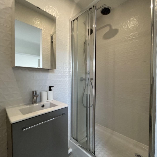  Annonces PUTEAUX : Maison / Villa | COLOMBES (92700) | 15 m2 | 700 &euro; 