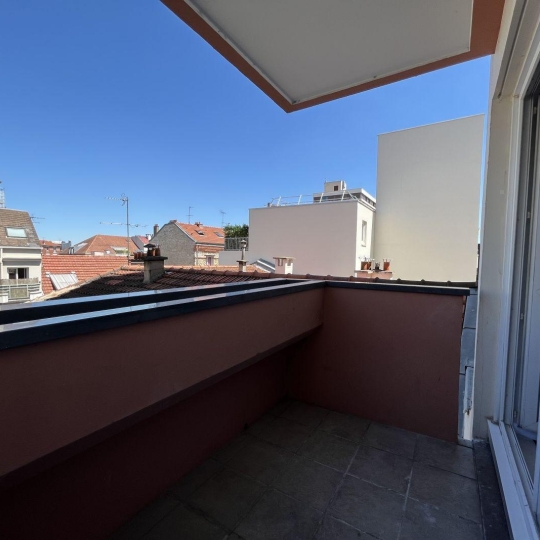  Annonces PUTEAUX : Appartement | SURESNES (92150) | 10 m2 | 750 &euro; 