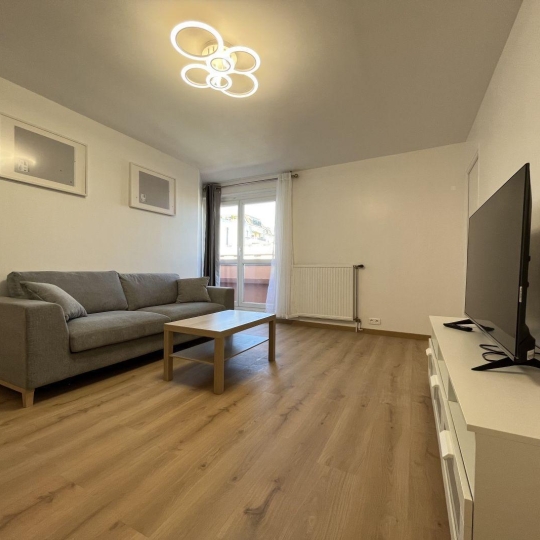  Annonces PUTEAUX : Appartement | SURESNES (92150) | 10 m2 | 750 &euro; 