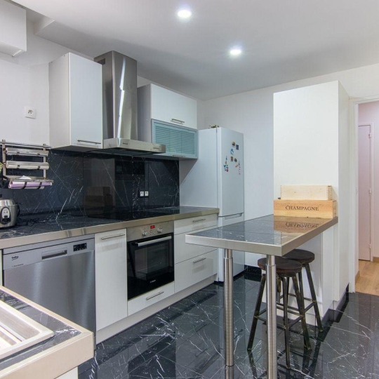  Annonces PUTEAUX : Appartement | COURBEVOIE (92400) | 77 m2 | 400 000 &euro; 