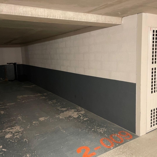  Annonces PUTEAUX : Garage / Parking | BOULOGNE-BILLANCOURT (92100) | 14 m2 | 150 &euro; 