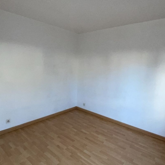  Annonces PUTEAUX : Appartement | CHARENTON-LE-PONT (94220) | 20 m2 | 750 &euro; 