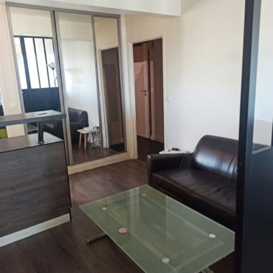  Annonces PUTEAUX : Appartement | CHARENTON-LE-PONT (94220) | 35 m2 | 209 000 &euro; 