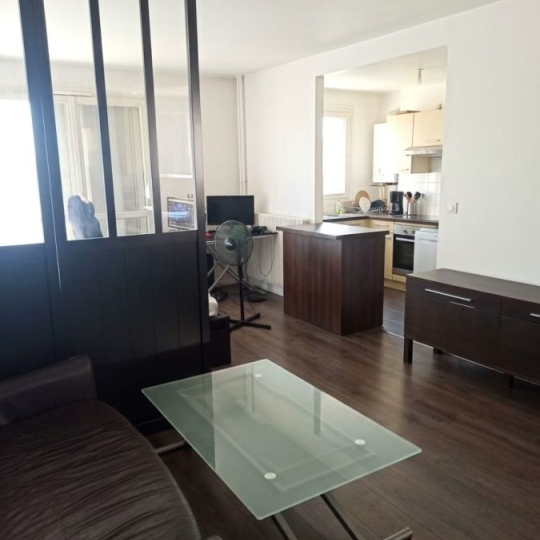  Annonces PUTEAUX : Appartement | CHARENTON-LE-PONT (94220) | 35 m2 | 209 000 &euro; 