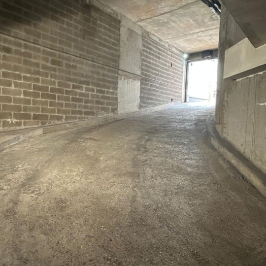  Annonces PUTEAUX : Garage / Parking | PARIS (75015) | 12 m2 | 120 &euro; 