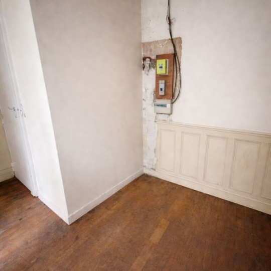  Annonces PUTEAUX : Appartement | PARIS (75015) | 21 m2 | 210 000 &euro; 