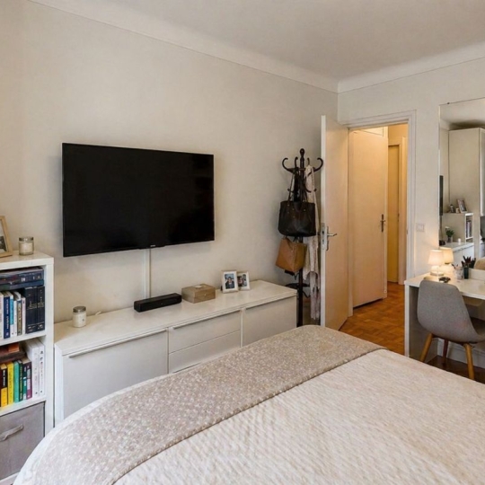  Annonces PUTEAUX : Appartement | PARIS (75016) | 100 m2 | 1 100 000 &euro; 