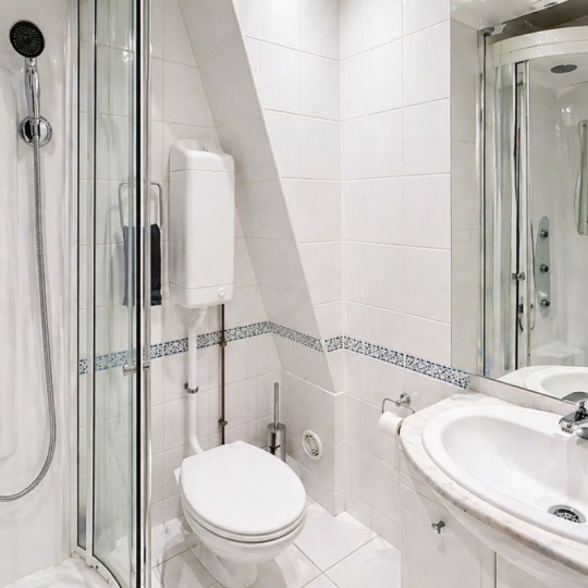  Annonces PUTEAUX : Appartement | PARIS (75016) | 100 m2 | 1 100 000 &euro; 