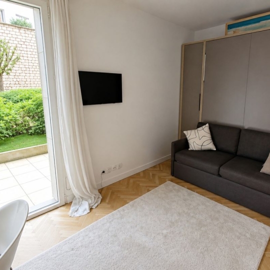  Annonces PUTEAUX : Appartement | PARIS (75015) | 31 m2 | 350 000 &euro; 