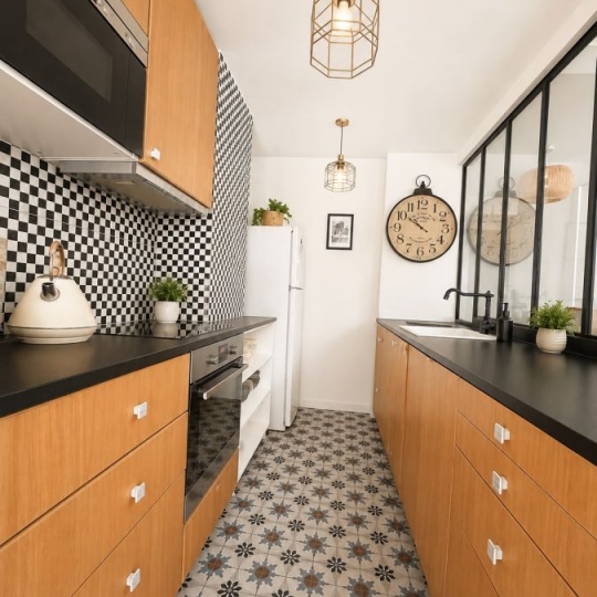  Annonces PUTEAUX : Appartement | PARIS (75015) | 66 m2 | 570 000 &euro; 