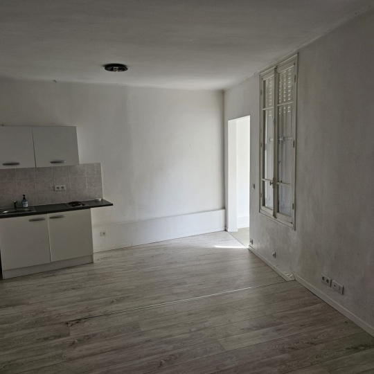  Annonces PUTEAUX : Maison / Villa | BAGNOLET (93170) | 42 m2 | 280 000 &euro; 