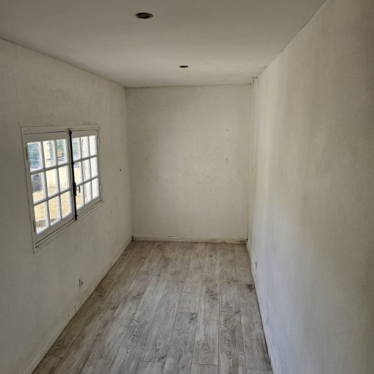  Annonces PUTEAUX : Maison / Villa | BAGNOLET (93170) | 42 m2 | 280 000 &euro; 