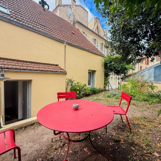  Annonces PUTEAUX : Maison / Villa | NANTERRE (92000) | 130 m2 | 838 000 &euro; 