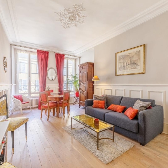  Annonces PUTEAUX : Appartement | VERSAILLES (78000) | 73 m2 | 473 000 &euro; 