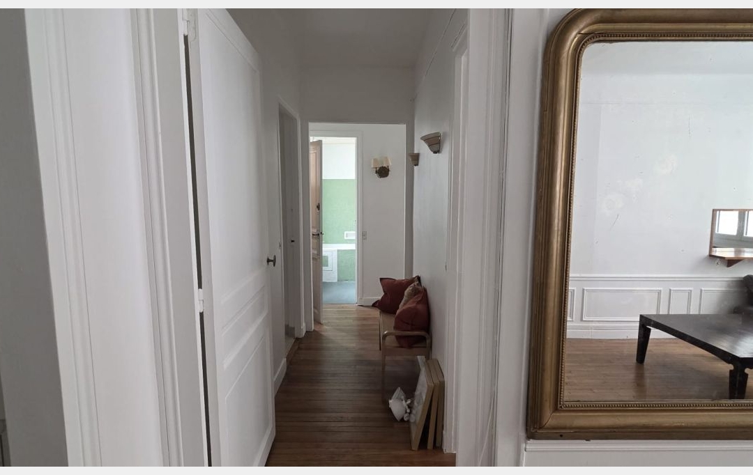Annonces PUTEAUX : Appartement | PARIS (75016) | 78 m2 | 2 500 &euro; 