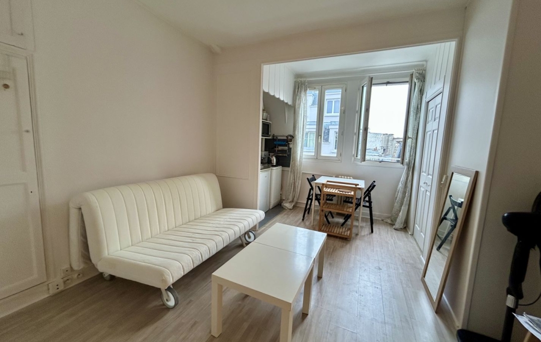 Annonces PUTEAUX : Appartement | PARIS (75016) | 19 m2 | 935 &euro; 