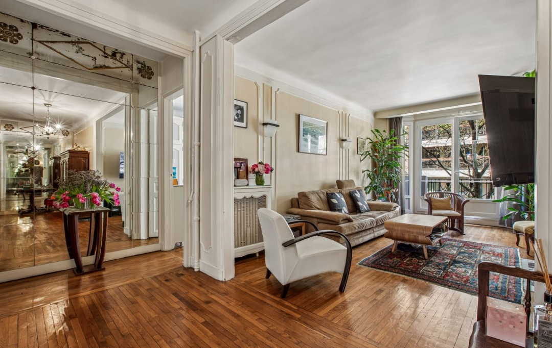 Annonces PUTEAUX : Appartement | PARIS (75016) | 100 m2 | 889 000 &euro; 