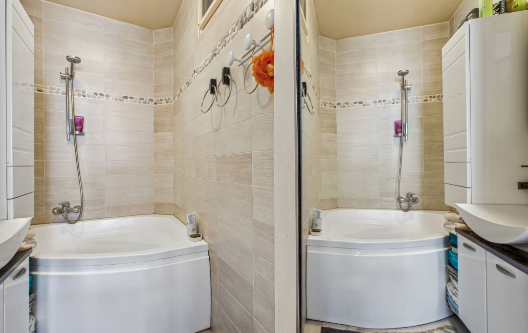 Annonces PUTEAUX : Appartement | PARIS (75016) | 100 m2 | 889 000 &euro; 