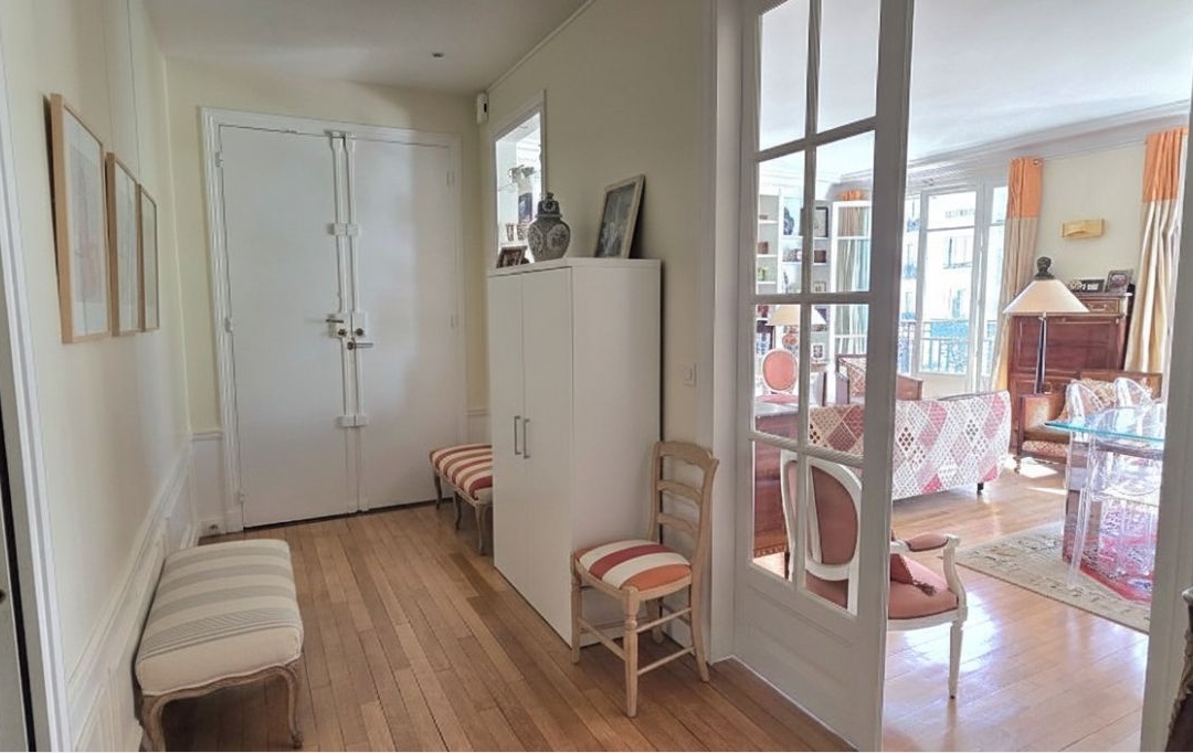 Annonces PUTEAUX : Appartement | PARIS (75016) | 116 m2 | 1 200 000 &euro; 
