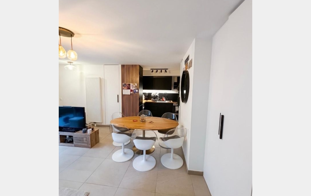Annonces PUTEAUX : Appartement | CLICHY (92110) | 47 m2 | 395 000 &euro; 