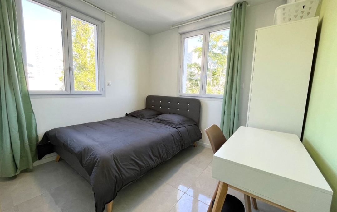 Annonces PUTEAUX : Maison / Villa | COLOMBES (92700) | 15 m2 | 700 &euro; 