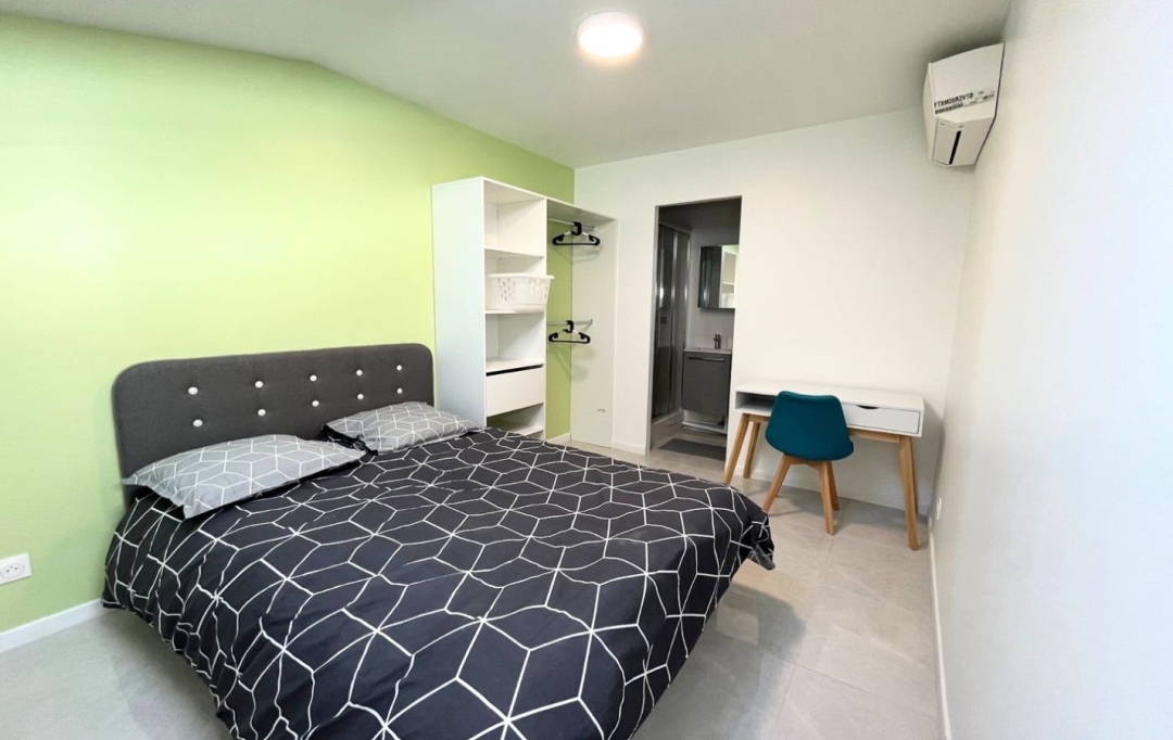 Annonces PUTEAUX : Maison / Villa | COLOMBES (92700) | 15 m2 | 700 &euro; 