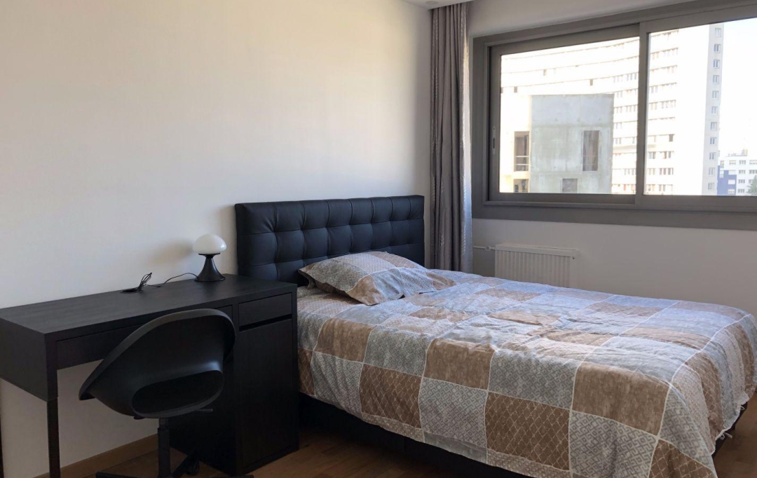 Annonces PUTEAUX : Appartement | COLOMBES (92700) | 10 m2 | 550 &euro; 