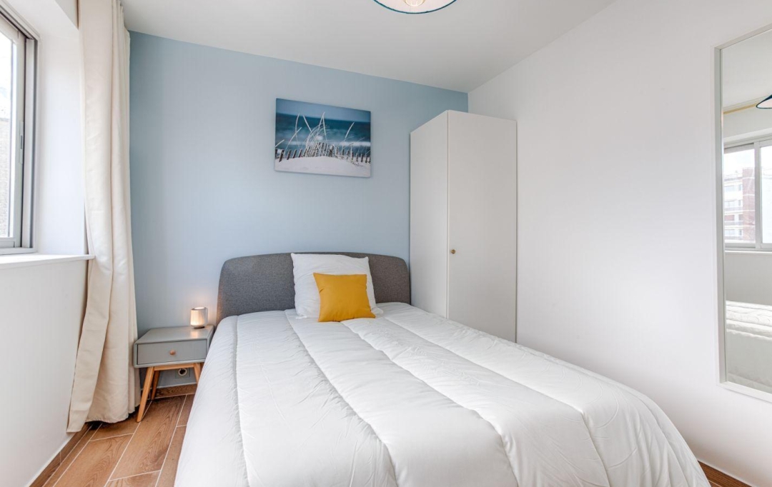 Annonces PUTEAUX : Appartement | VANVES (92170) | 10 m2 | 725 &euro; 