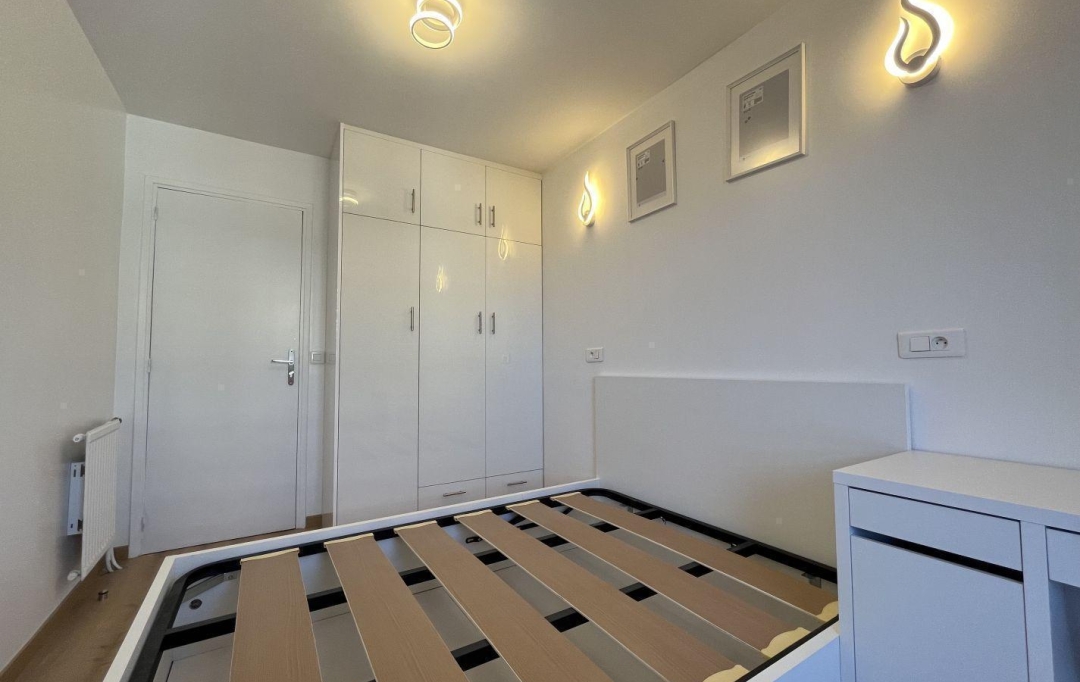 Annonces PUTEAUX : Appartement | SURESNES (92150) | 10 m2 | 750 &euro; 