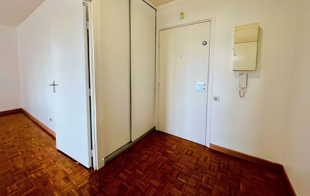 Annonces PUTEAUX : Appartement | COURBEVOIE (92400) | 67 m2 | 460 000 &euro; 