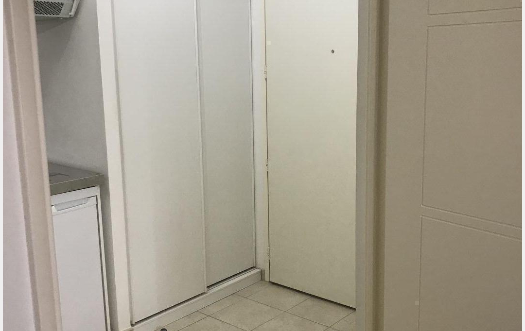 Annonces PUTEAUX : Appartement | BOULOGNE-BILLANCOURT (92100) | 31 m2 | 1 190 &euro; 
