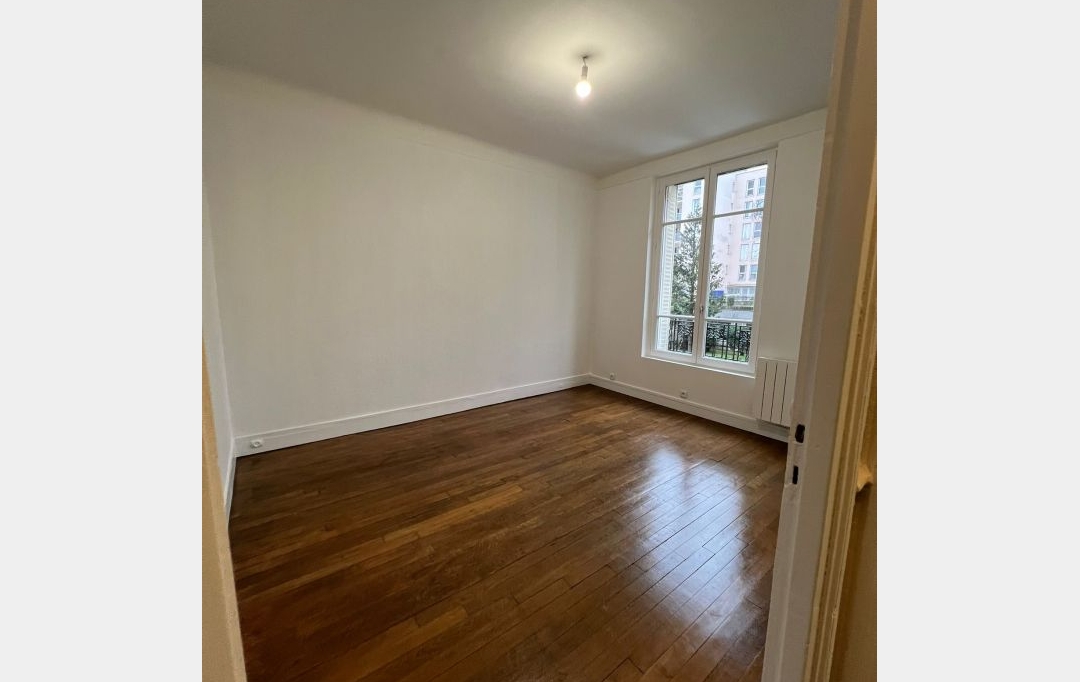 Annonces PUTEAUX : Appartement | LE KREMLIN-BICETRE (94270) | 20 m2 | 720 &euro; 