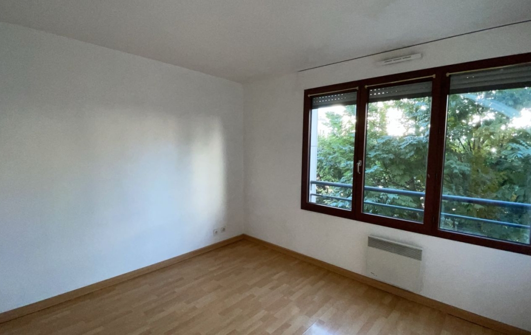 Annonces PUTEAUX : Appartement | CHARENTON-LE-PONT (94220) | 20 m2 | 750 &euro; 