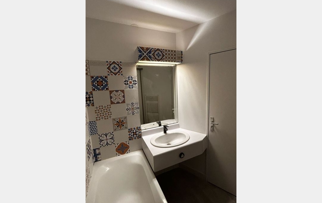 Annonces PUTEAUX : Appartement | CHARENTON-LE-PONT (94220) | 53 m2 | 389 000 &euro; 
