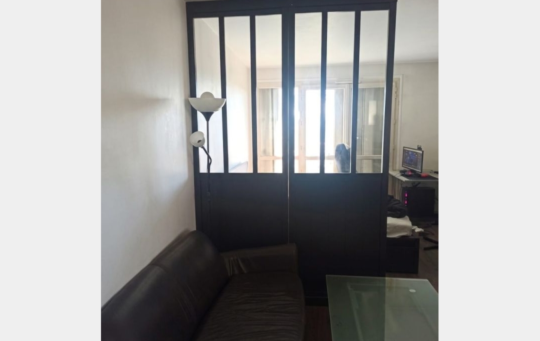 Annonces PUTEAUX : Appartement | CHARENTON-LE-PONT (94220) | 35 m2 | 209 000 &euro; 