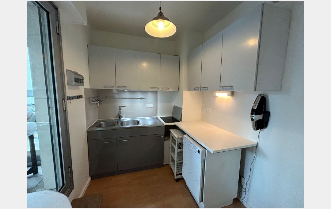 Annonces PUTEAUX : Appartement | PARIS (75014) | 42 m2 | 1 606 &euro; 