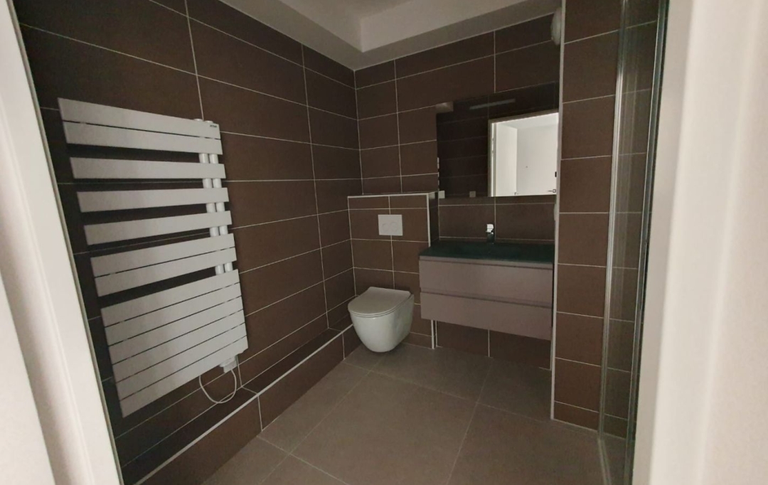 Annonces PUTEAUX : Appartement | PARIS (75018) | 64 m2 | 1 225 000 &euro; 