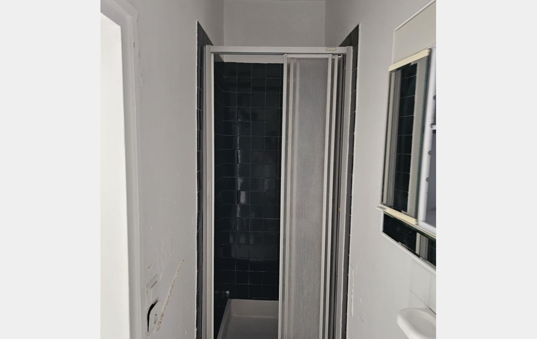 Annonces PUTEAUX : Maison / Villa | BAGNOLET (93170) | 42 m2 | 280 000 &euro; 