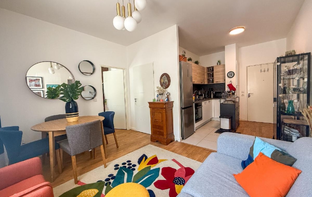 Annonces PUTEAUX : Appartement | RUEIL-MALMAISON (92500) | 38 m2 | 239 000 &euro; 
