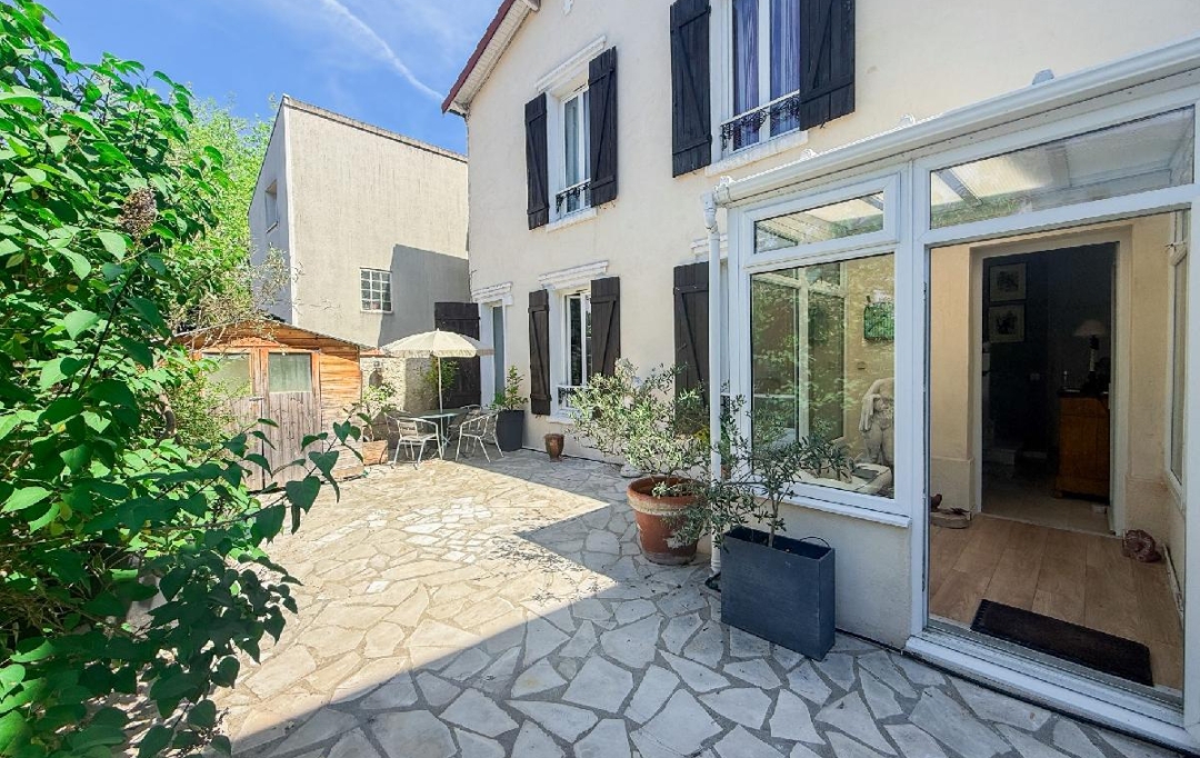 Annonces PUTEAUX : Maison / Villa | SAINT-CLOUD (92210) | 97 m2 | 875 000 &euro; 
