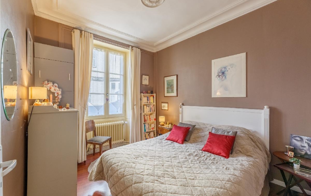 Annonces PUTEAUX : Appartement | VERSAILLES (78000) | 73 m2 | 473 000 &euro; 