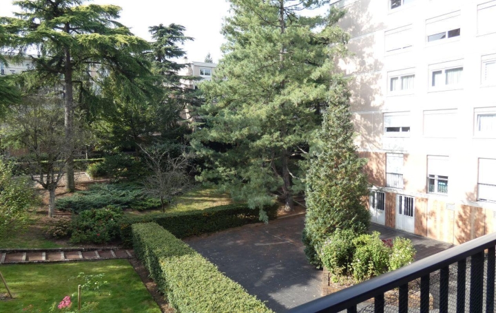 Annonces PUTEAUX : Appartement | VELIZY-VILLACOUBLAY (78140) | 64 m2 | 320 000 &euro; 