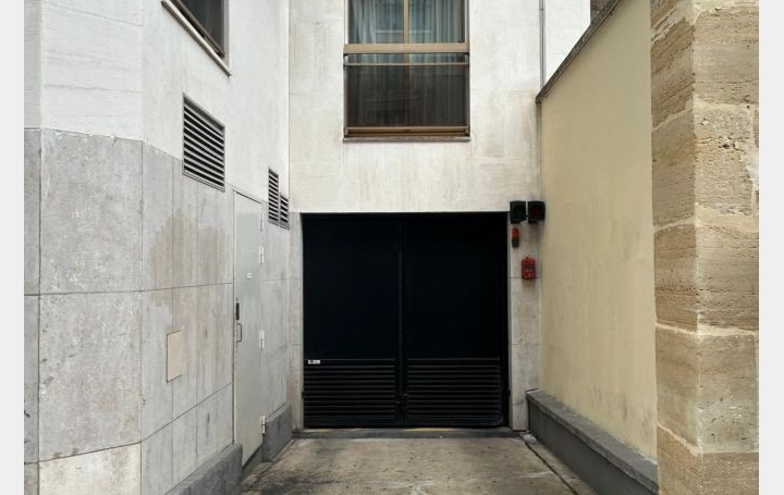  Annonces PUTEAUX Garage / Parking | PARIS (75015) | 12 m2 | 120 € 